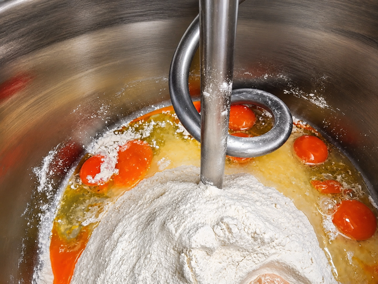 Tortellini in brodo — impasto — Nuovo Antares